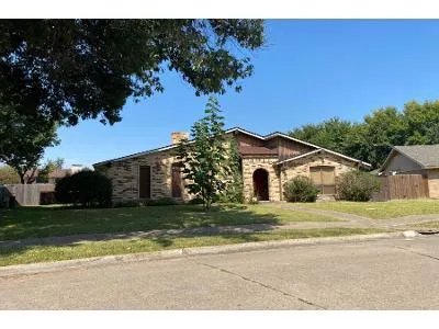 Quintana Dr for Sale