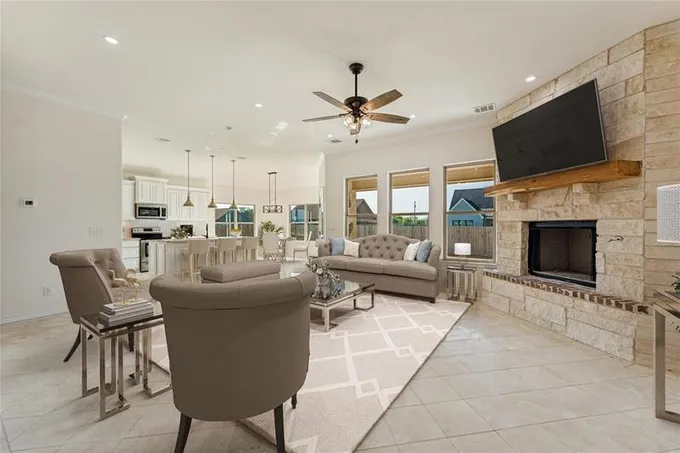 1002 Samantha Dr, Nemo, TX 76070 for Sale
