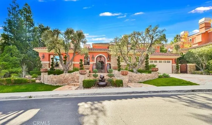 26714 Provence Dr, Calabasas, CA 91302 - MLS SR24004255 for Sale