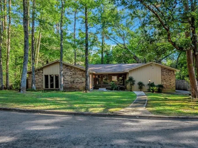 3516 Stone's Throw, Nacogdoches, TX 75965 for Sale