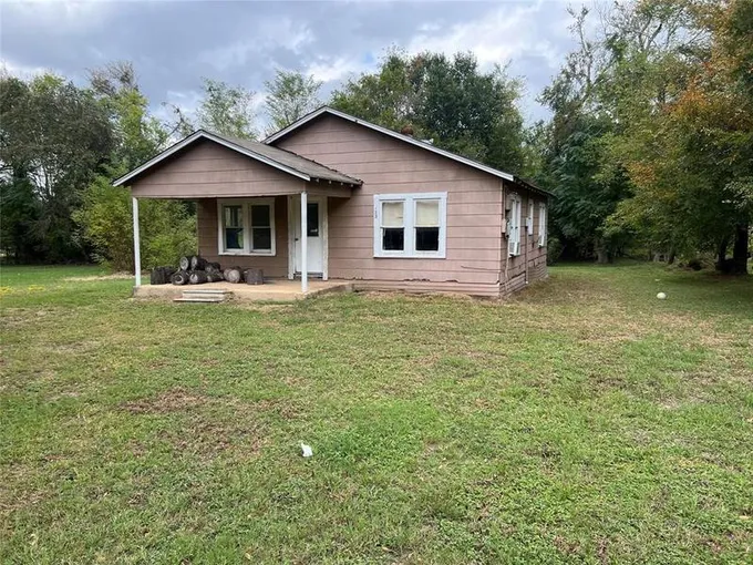 132 Sneed St, Fairfield, TX 75840 for Sale