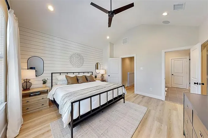 5210 Pinemont Dr, Houston, TX 77018 for Sale