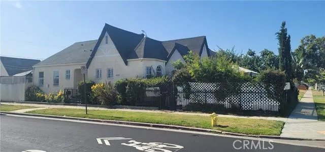 7602 S Hobart, Los Angeles CA 90047 for Sale