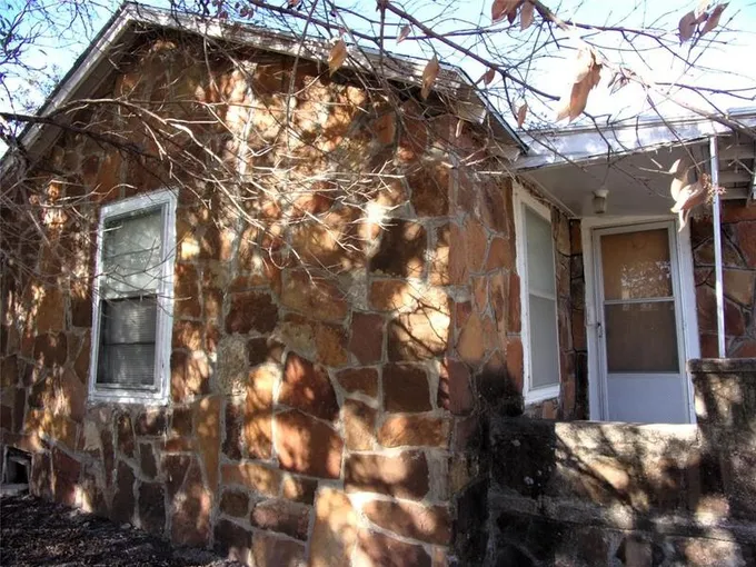 708 E Church St, San Saba, TX 76877 for Sale