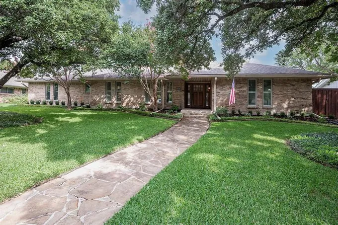 3747 Royal Cove Dr, Dallas, TX 75229 for Sale