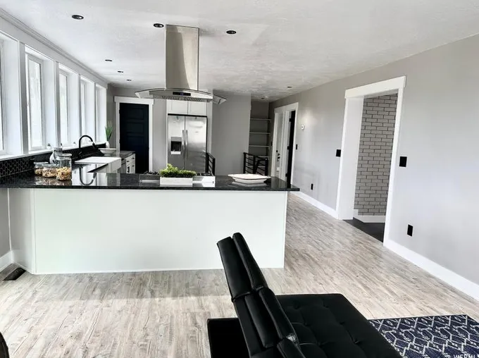 1634 S Lakewood Dr, Orem, UT 84058 - MLS 1971097 for Sale