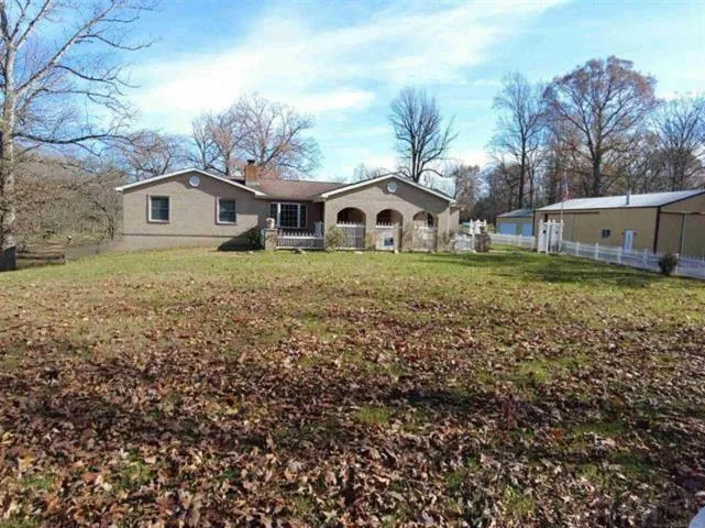 1924 HOLLACE CHASTAIN RD, Mitchell, IN 47446 Single Family Residence For Sale  MLS# 202339913