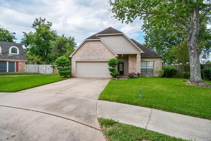 4375 Palmer Plantation Drive, Missouri City, TX 77459 for Sale