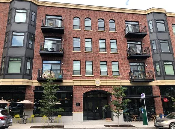21 Astor Apartments - 921 NW 21st Ave - Portland, OR Apartments for Rent