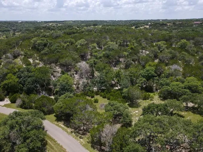 000 Lost Valley Dr, Kerrville, TX 78028 for Sale