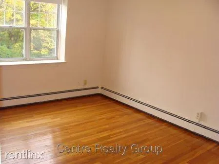 24756237  Centre St for Sale