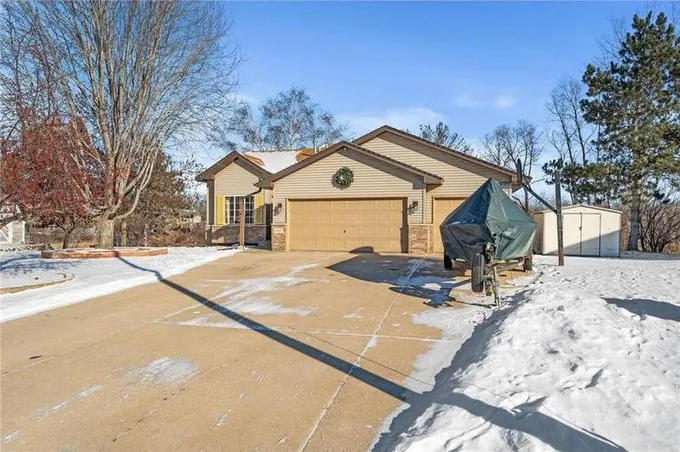 /2 Court NW, Elk River, MN 55330  620250170 for Sale