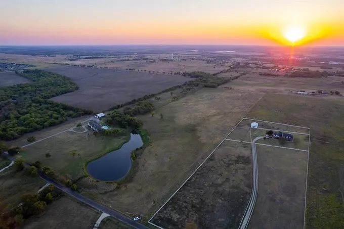00000 Jc Maples Rd, Gunter, TX 75058 for Sale