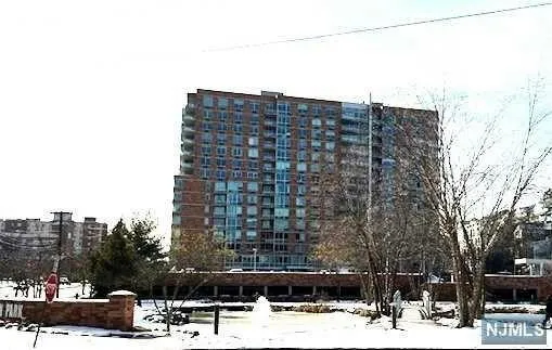 801 HUDSON PARK, Edgewater, NJ 07020 Condominium For Sale  MLS# 24002053