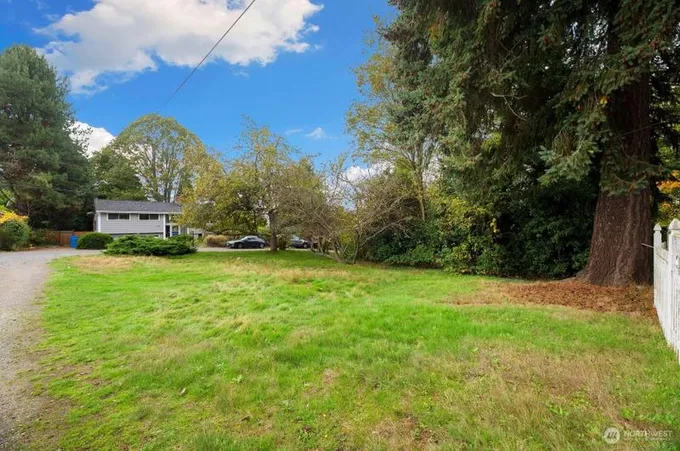 1520 NW 200th St, Shoreline, WA 98177 - MLS 2174561 for Sale