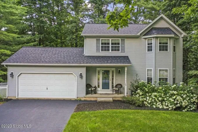 Milton, Saratoga County, NY House for sale Property ID: 416893146