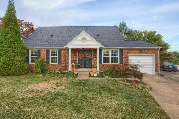 1718 TRINITY DR, Owensboro, KY 42303 Single Family Residence For Sale  MLS# 88260