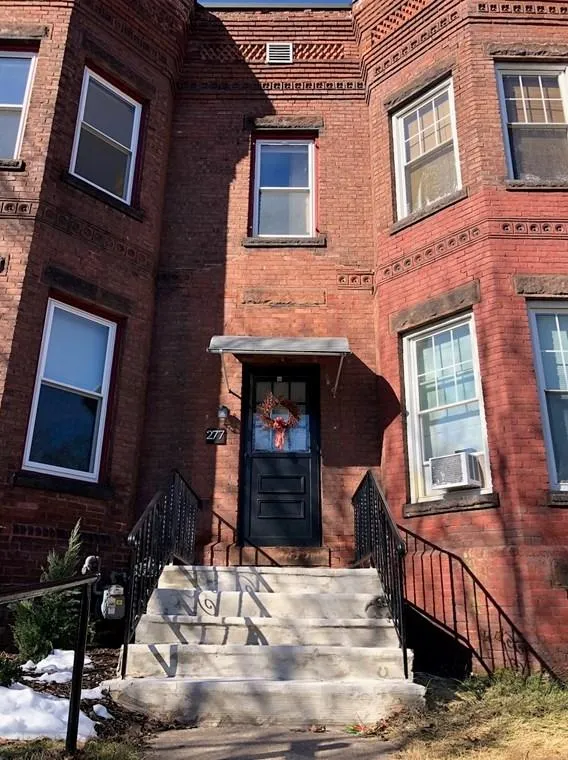 277 Walnut St, Holyoke, MA 01040 - MLS 73186965 for Sale