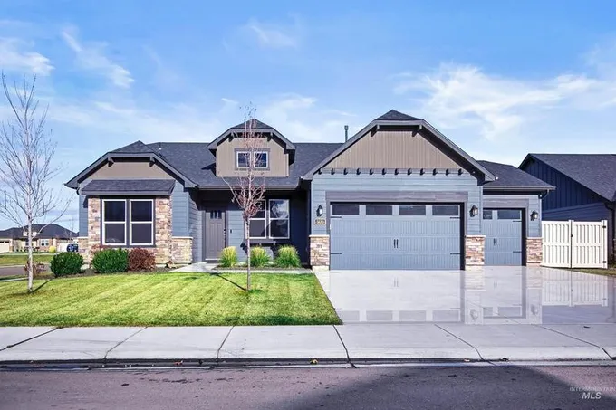 5680 E Bollo St, Nampa, ID 83687  MLS# 98896289 for Sale