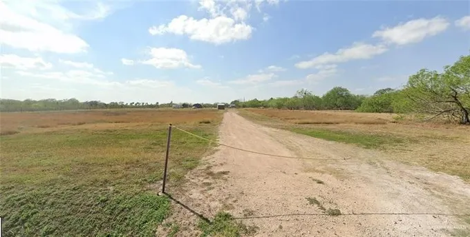21310 Hoening Road, Harlingen, TX 78550 for Sale
