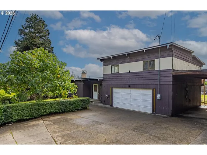 1923 CALIFORNIA AVE, Coos Bay OR 97420 for Sale