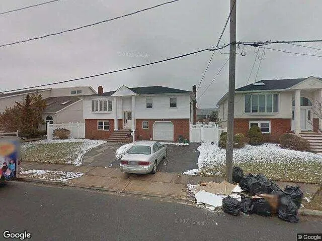 Pennsylvania, ISLAND PARK, NY 11558  614366337 for Sale