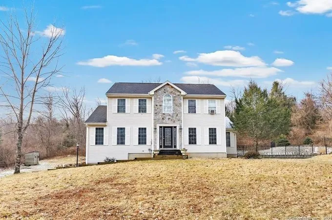 188 Scuppo Rd, Woodbury, CT 06798 - MLS 170608259 for Sale