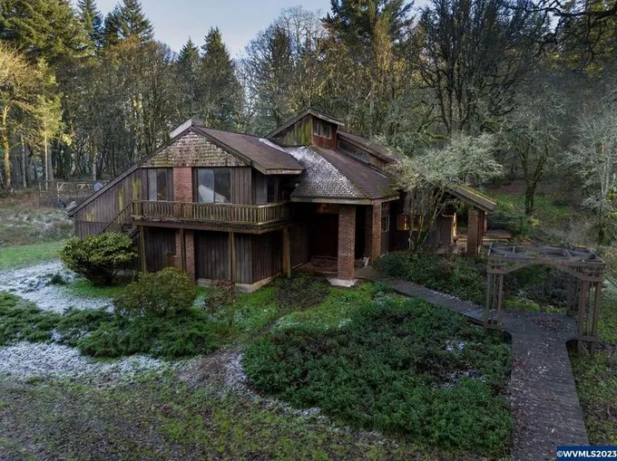 25643 Gap Rd, Brownsville, OR 97327  612304713 for Sale