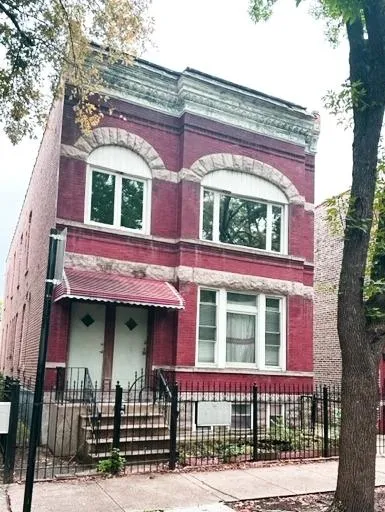 839 North Winchester Avenue, Unit 2R, Chicago, IL 60622 for Rent