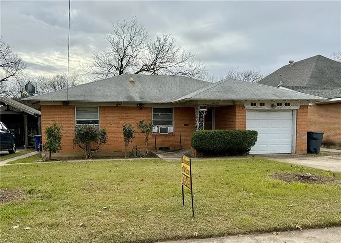 4104 Dutton Dr, Dallas, TX 75211 for Sale