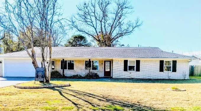 Chandler, Henderson County, TX House for sale Property ID: 418678935