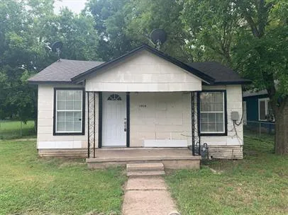 1919 S 21st Street, Waco, TX 76706 for Sale