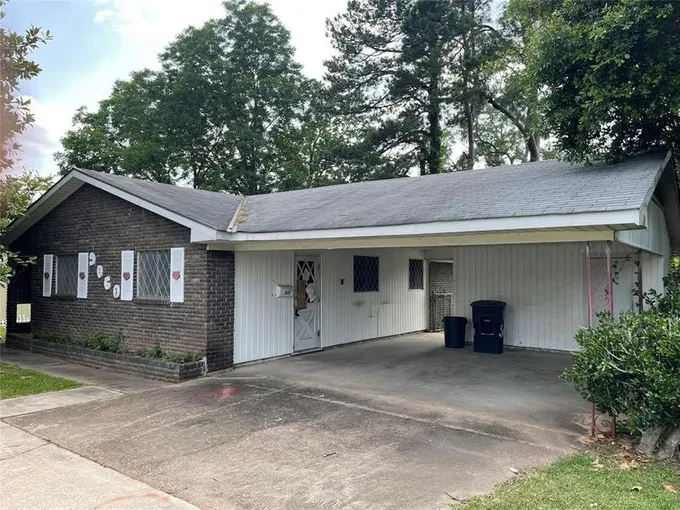 9060 Sara Ln, Shreveport, LA 71118 for Sale
