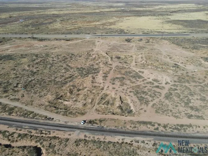 0000 BLK W US 70 HIGHWAY, Roswell, NM 88201 Land For Sale  MLS# 202100