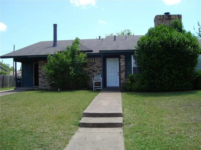 7479 Tiffany Meadows Ln, Fort Worth, TX 76140 for Sale