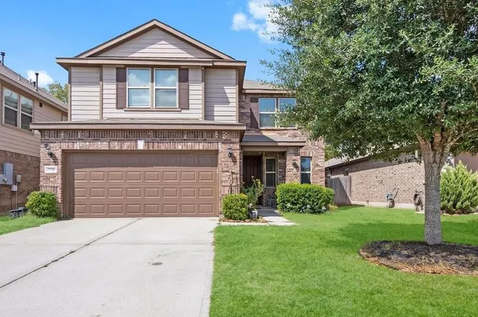 2726 Cayden Crk Wy, Conroe, TX 77304 - MLS 50887087 for Sale