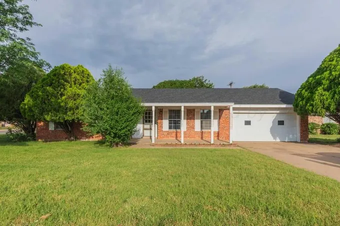 4722 Cherokee Trail, Amarillo, TX 79109 for Sale