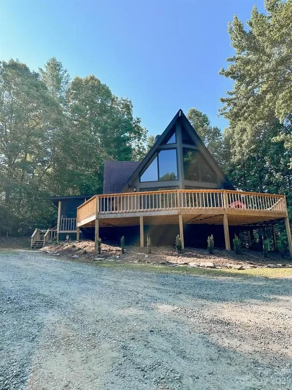Lenoir, Caldwell County, NC House for sale Property ID: 417251886