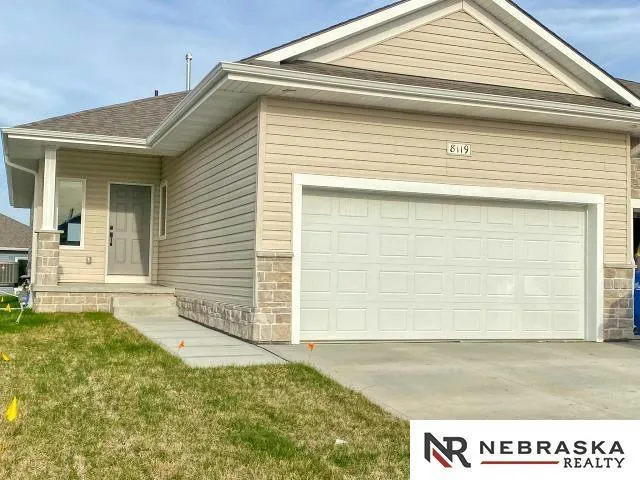LOT 33 WINDSOR EAST, Omaha, NE 68136 Townhouse For Sale  MLS# 22217880