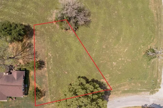 12 Meadow Lake Dr, Trinity, TX 75862 for Sale