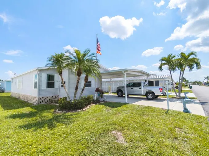 47 Turquoise, Naples, FL 34114 - MLS 2231361 for Sale