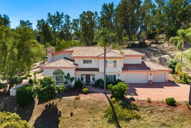 371 DOS CABAZOS, Escondido, CA 92029 Single Family Residence For Sale  MLS# NDP2400446