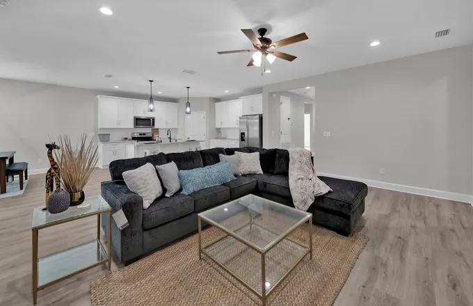 545 Argyle Ct, Mary Esther, FL 32569 - MLS 932826 for Sale
