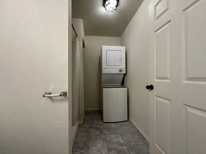 Unit 2117 - North 13th St Duplexes - Fort Smith, AR for Rent
