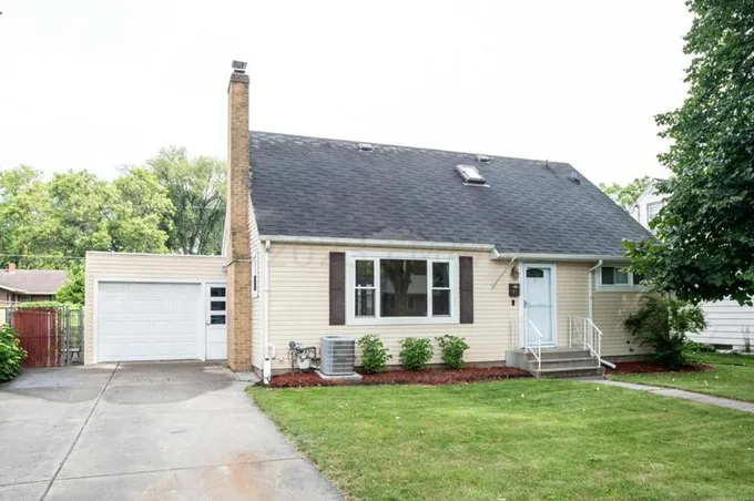 413 20TH AVE N, Fargo, ND 58102 Single Family Residence For Sale  MLS# 23-4062