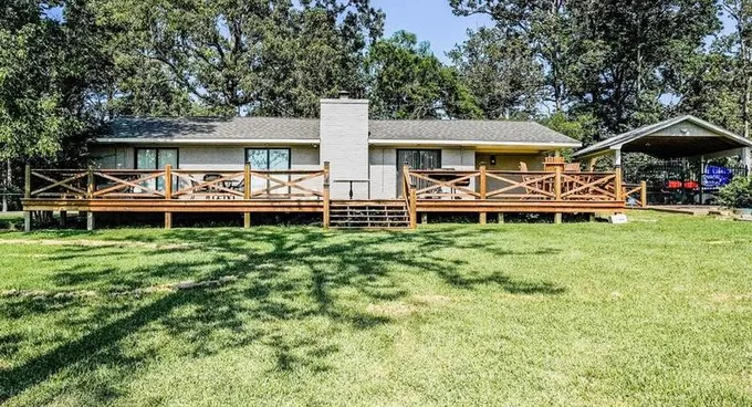 661 Palmetto Dr, Livingston, TX 77351 - MLS 83371791 for Sale