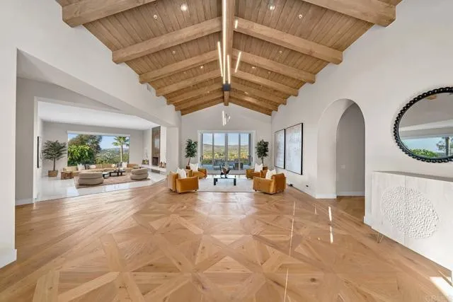 5248 La Crescenta, Rancho Santa Fe CA 92067 for Sale
