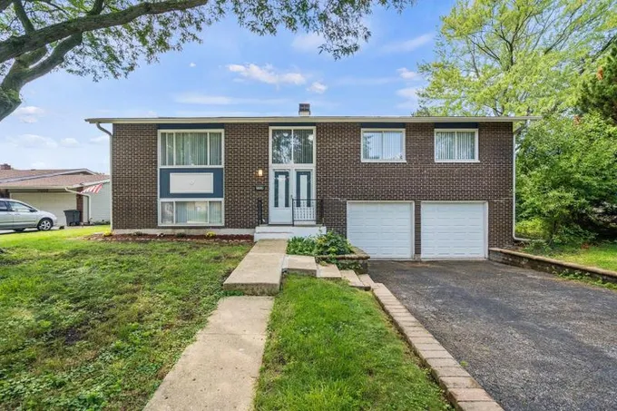 Woodridge, Du Page County, IL House for sale Property ID: 417639041