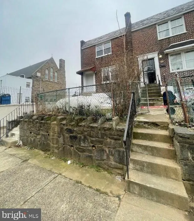 1448 Creston St, Philadelphia, PA 19149 - MLS PAPH2311474 for Sale