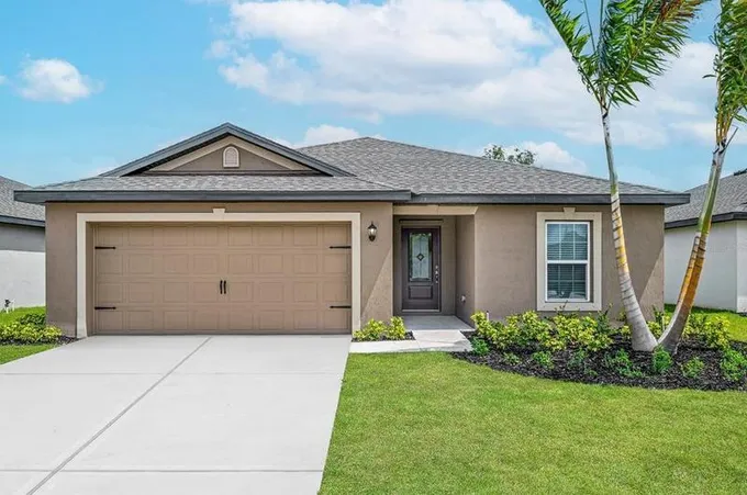 10 Sawfish Ct, Poinciana, FL 34759 - MLS T3447301 for Sale